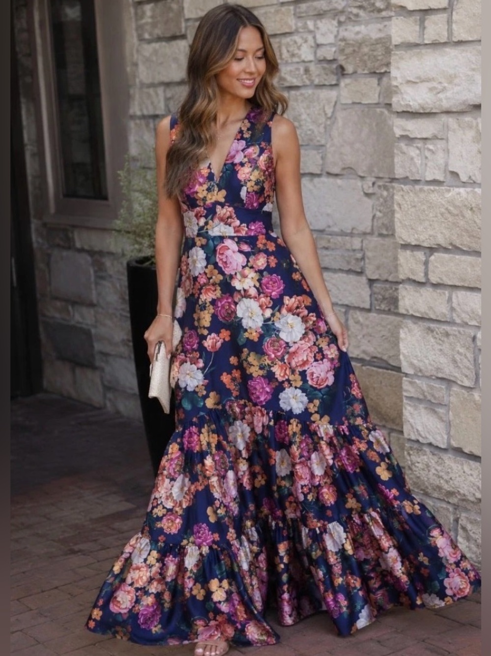 SACHIN & BABI Rori Gown in Midnights Magic Blooms Size 10 Formal Gown